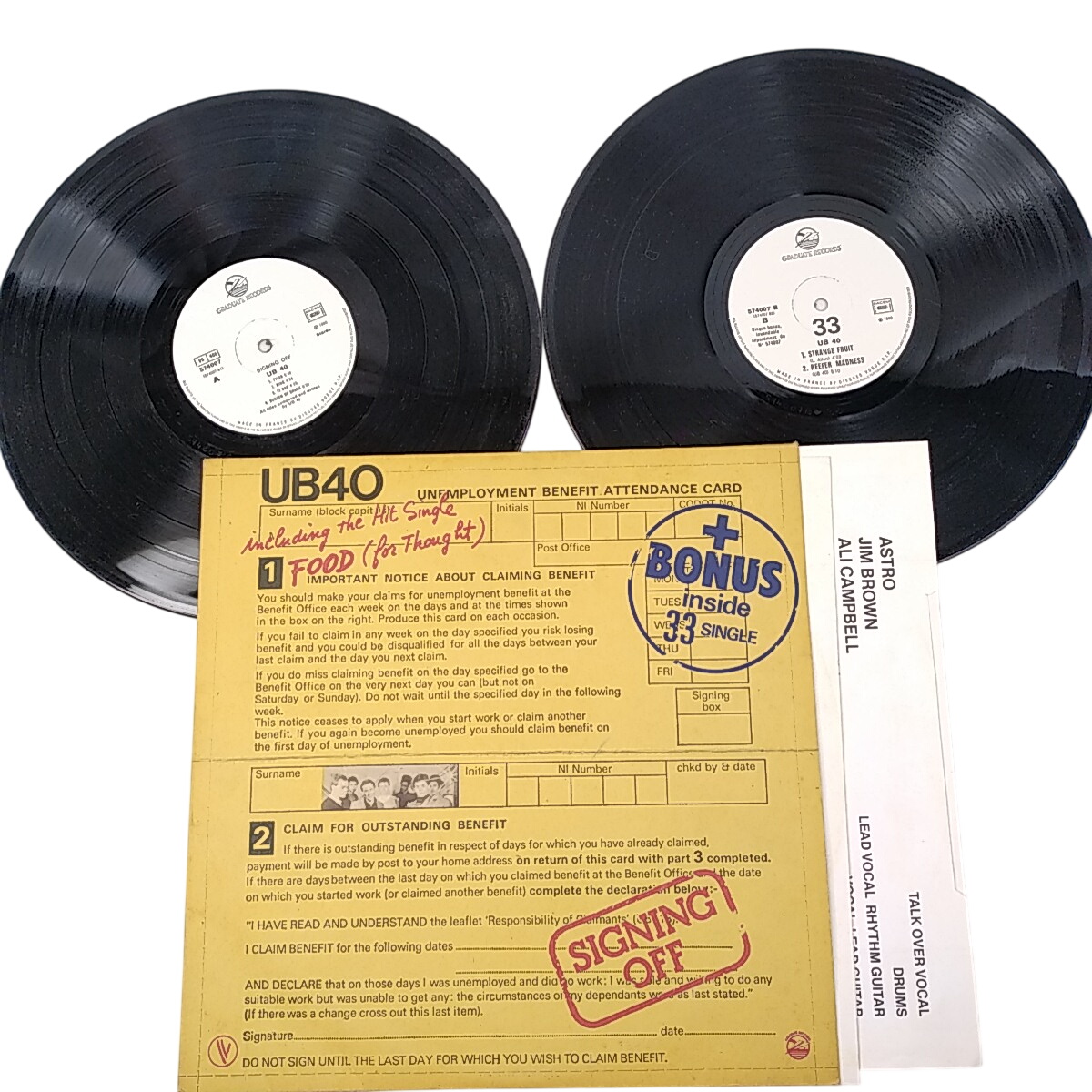 Acheter UB40 - Signing off + bonus - année 1980- 33T double albums Bon état - 14,40 € UB40 - Signing off + bonus - année 1980- 33T double albums Bon état - reconditionné disponible sur Label Emmaüs